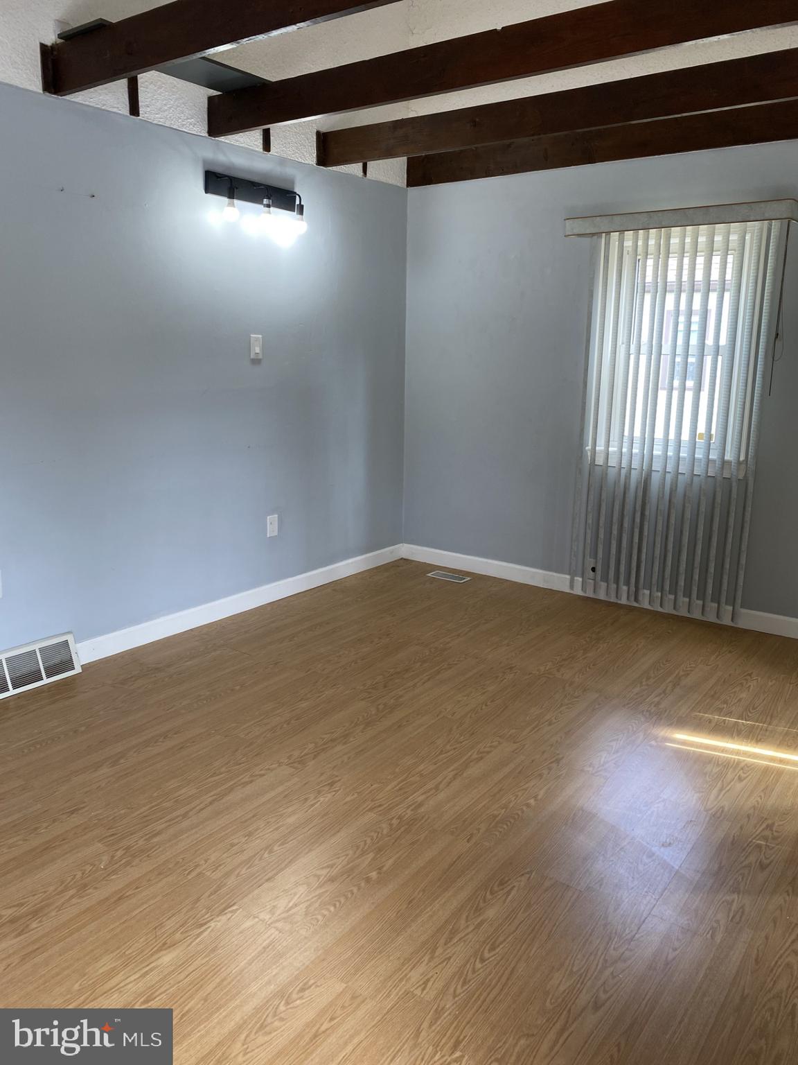22 Evesham Road Cherry Hill, NJ 08003 - Photo 7 of 17