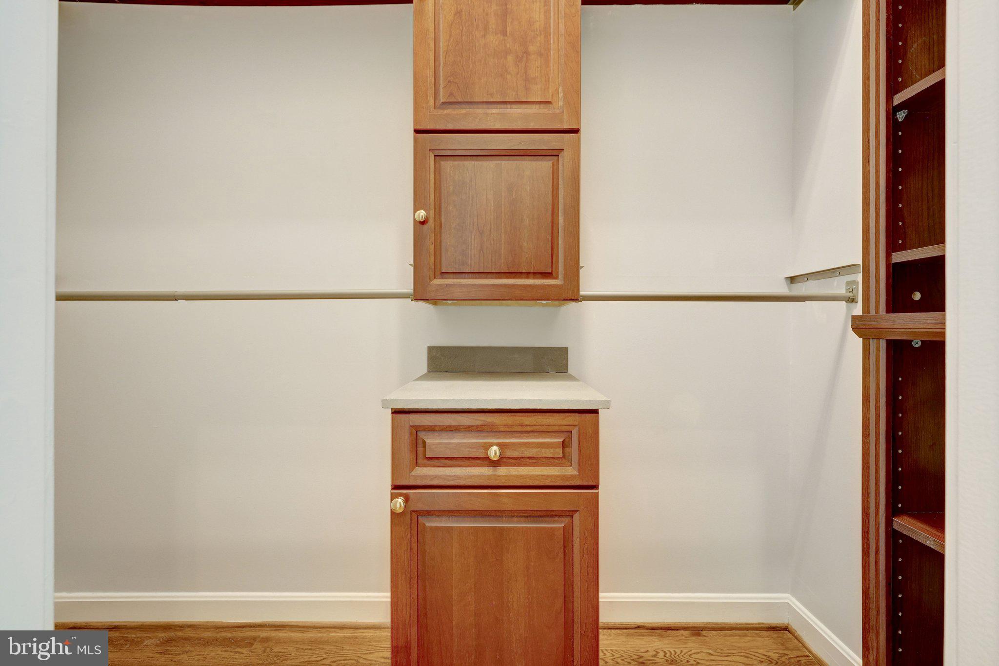 2007 Carrhill Road Vienna, VA 22181 - Photo 38 of 86 Gallery Image 38
