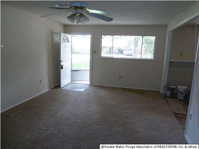 11135 Black Oak Drive Baton Rouge, LA 70815 - Photo 5 of 14 Gallery Image 5