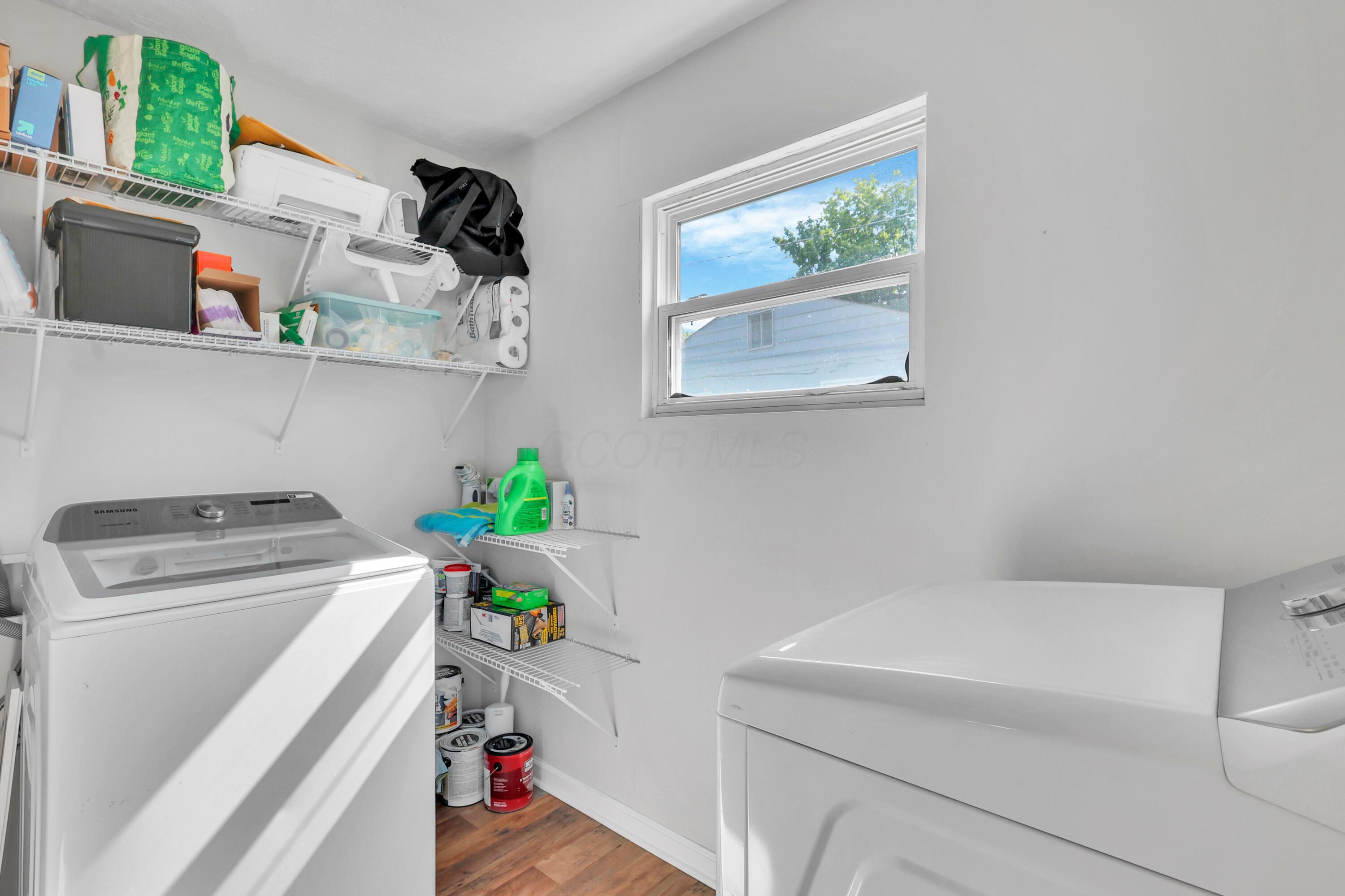 3473 Lacon Road Hilliard, OH 43026 - Photo 17 of 36 Laundry Room