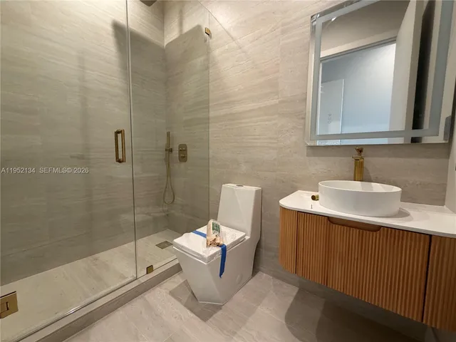 $2,100,000 | 1637 Monroe Street, Hollywood, FL 33020