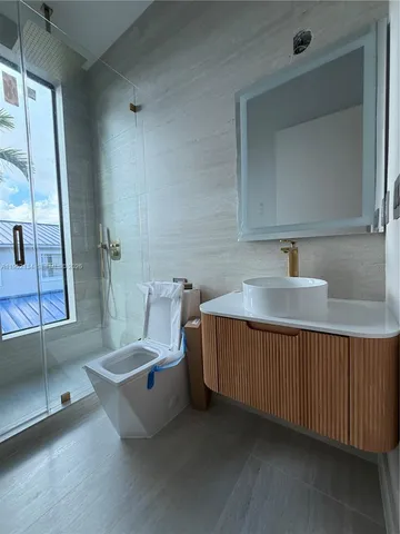 $2,100,000 | 1637 Monroe Street, Hollywood, FL 33020