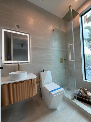 $2,100,000 | 1637 Monroe Street, Hollywood, FL 33020