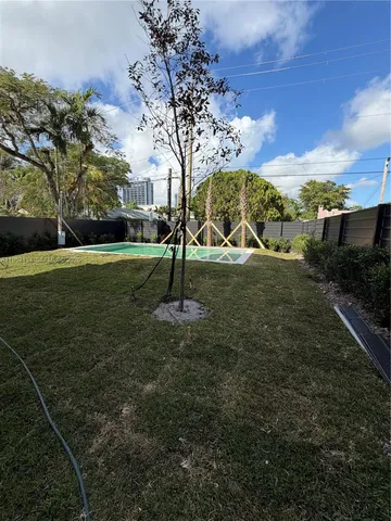 $2,100,000 | 1637 Monroe Street, Hollywood, FL 33020