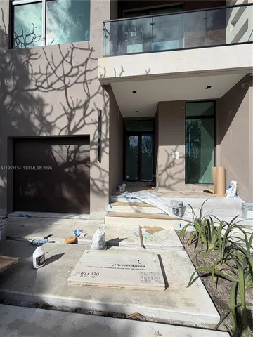 $2,100,000 | 1637 Monroe Street, Hollywood, FL 33020