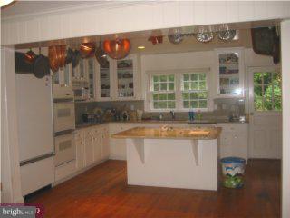 128 Avon Road Haverford, PA 19041 - Photo 2 of 5