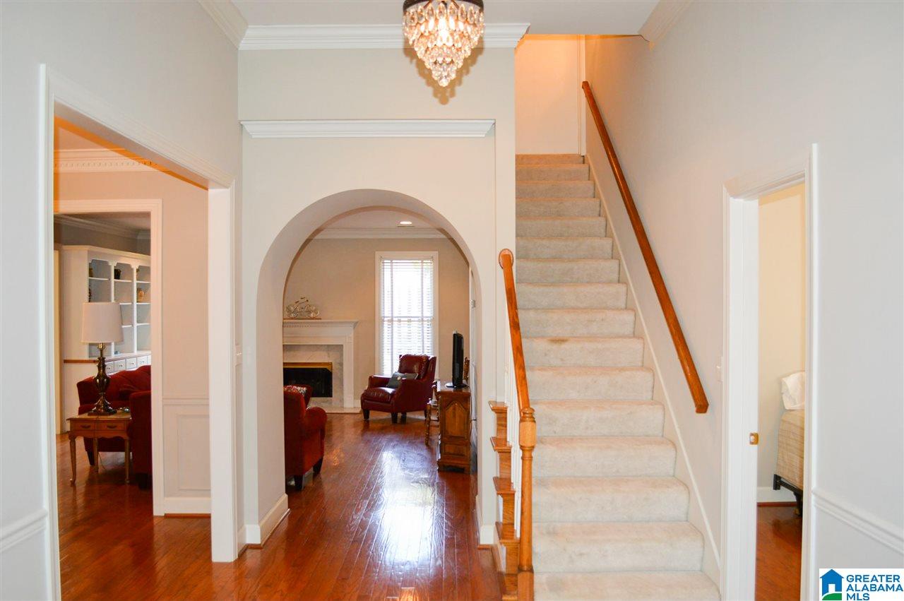 1520 Hamilton Lane Birmingham, AL 35243 - Photo 3 of 33