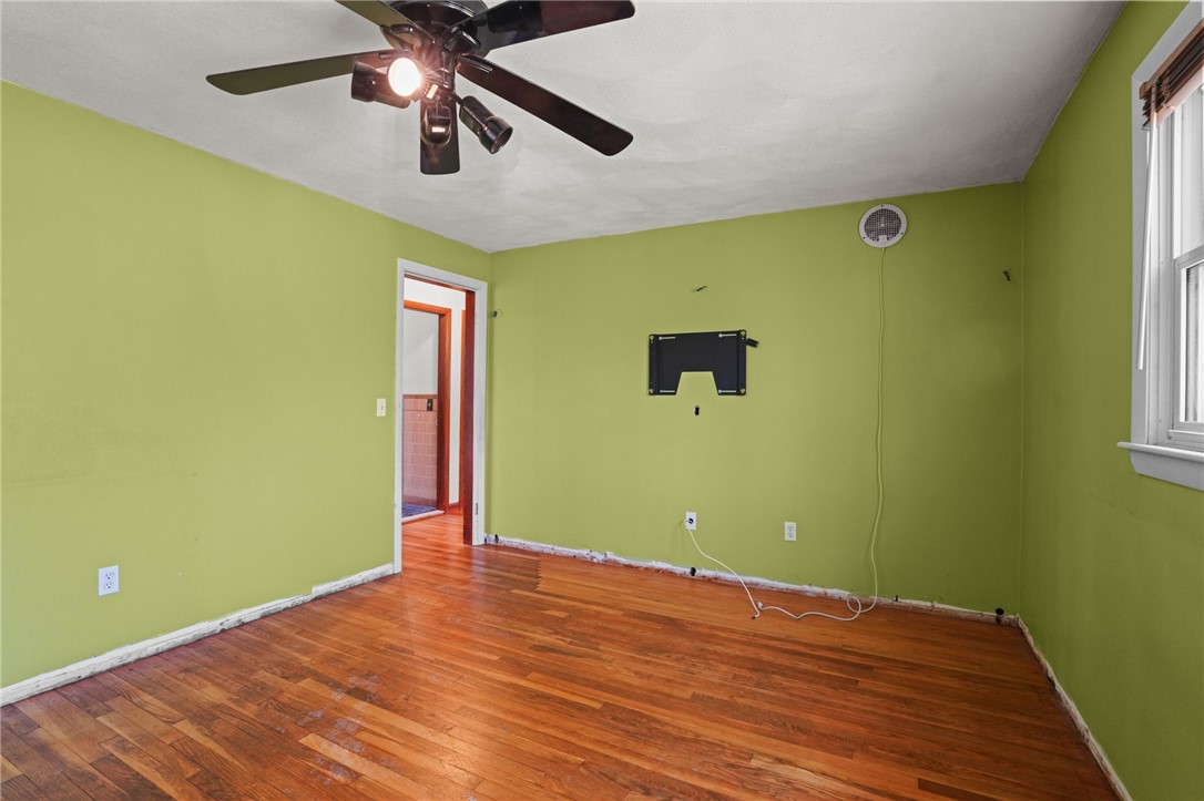 2124 Harkney Hill Road Coventry, RI 02816 - Photo 19 of 49