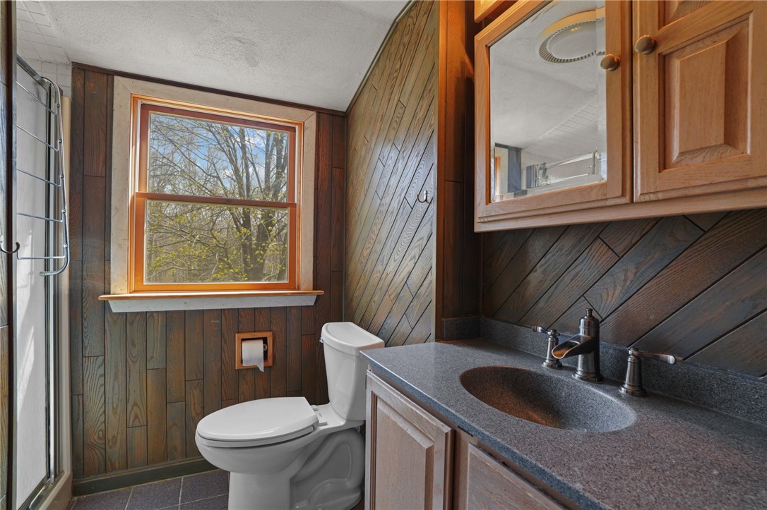 2124 Harkney Hill Road Coventry, RI 02816 - Photo 25 of 49