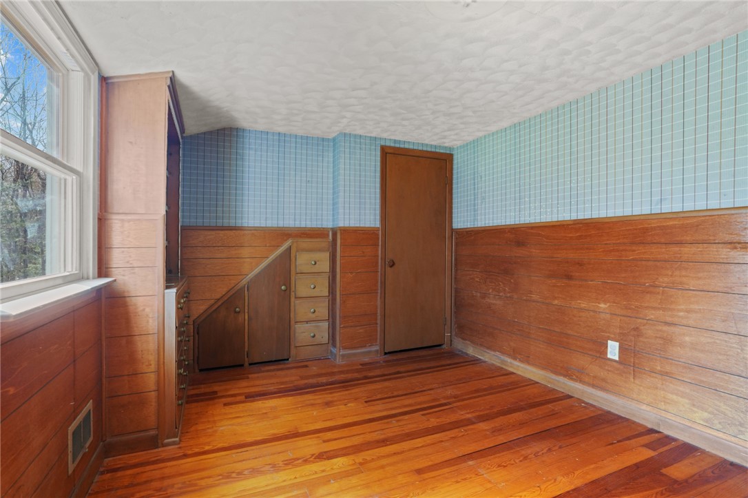 2124 Harkney Hill Road Coventry, RI 02816 - Photo 31 of 49
