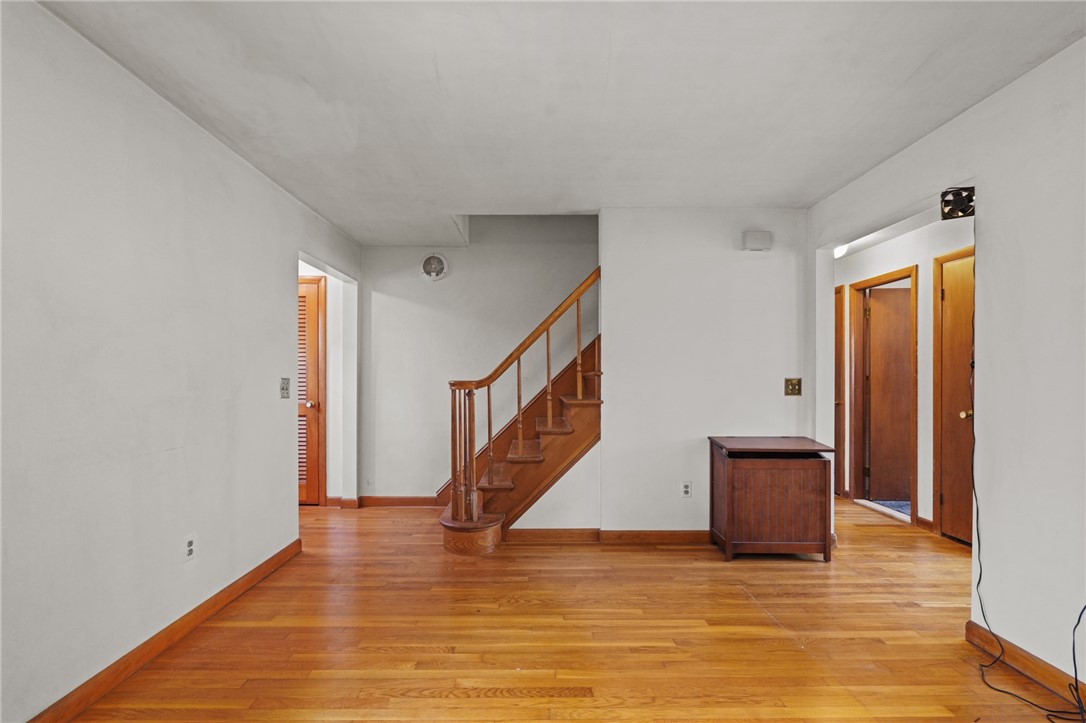 2124 Harkney Hill Road Coventry, RI 02816 - Photo 5 of 49
