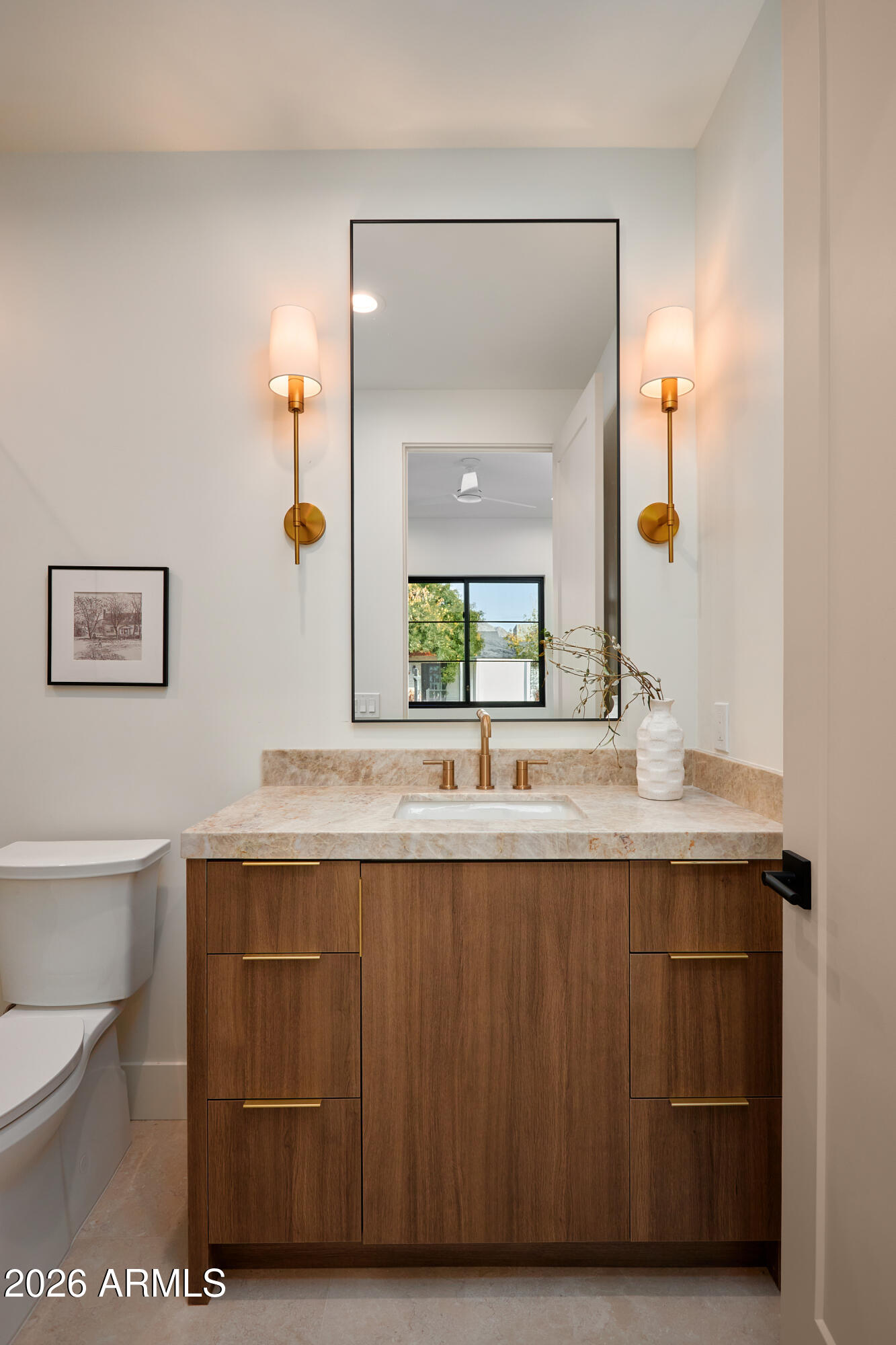 2901 East Pierson Street Phoenix, AZ 85016 - Photo 27 of 46 Bathroom