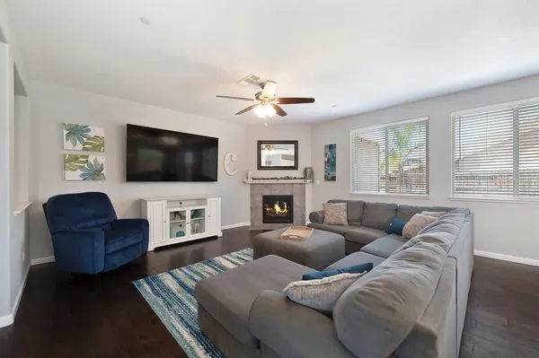 $530,000 | 1423 High Noon Drive, Plumas Lake, CA 95961