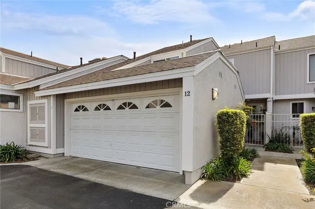 $899,900 | 12 Sparrow Hill Lane, Laguna Hills, CA 92653