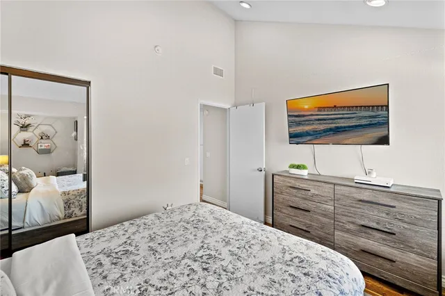 $899,900 | 12 Sparrow Hill Lane, Laguna Hills, CA 92653