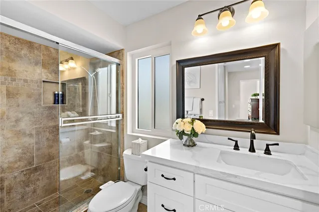 $899,900 | 12 Sparrow Hill Lane, Laguna Hills, CA 92653