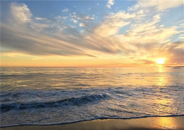 $899,900 | 12 Sparrow Hill Lane, Laguna Hills, CA 92653