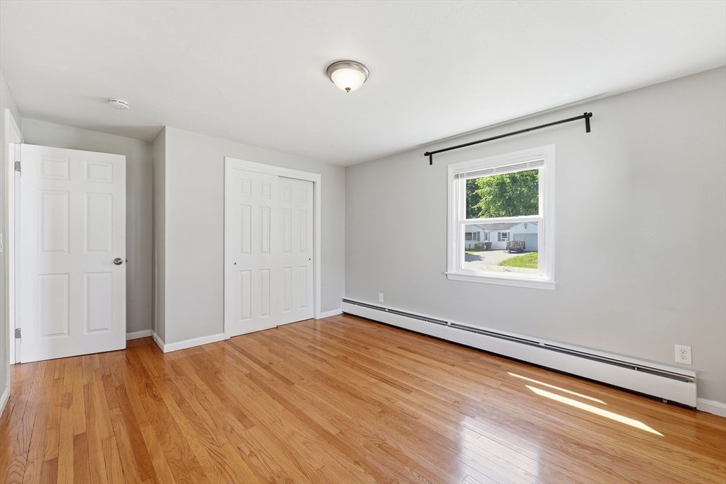 109 Bretton Road Springfield, MA 01119 - Photo 20 of 42