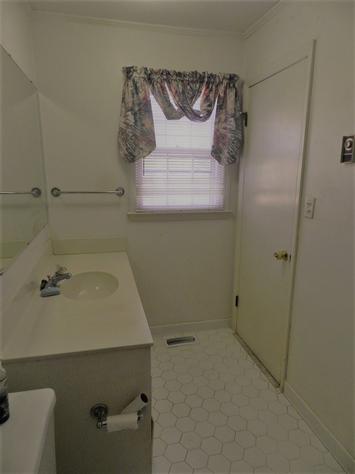 126 Brittany Road Gaffney, SC 29341 - Photo 24 of 34