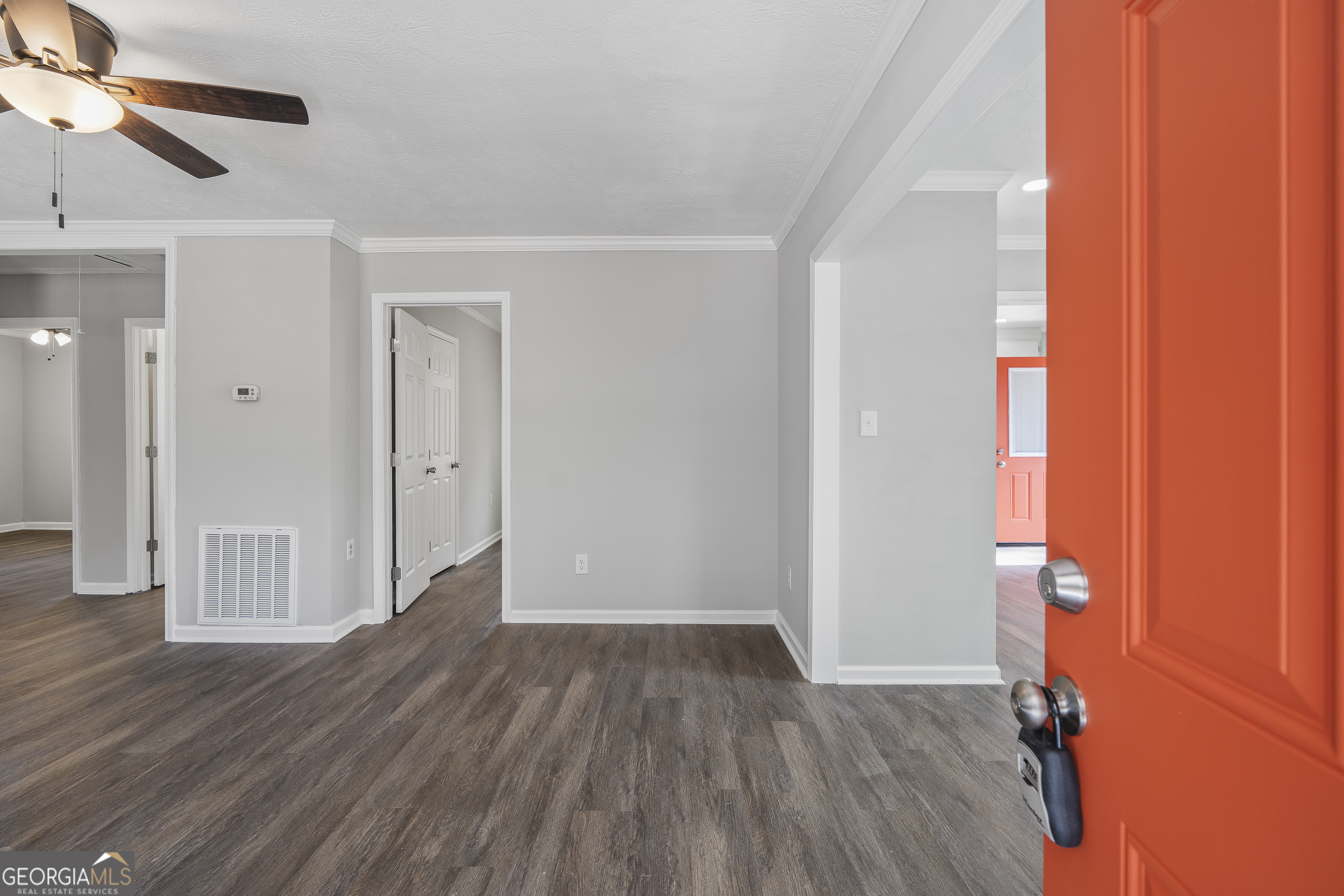 4622 Wilson Road Macon, GA 31206 - Photo 4 of 24 wooden floor in an empty room