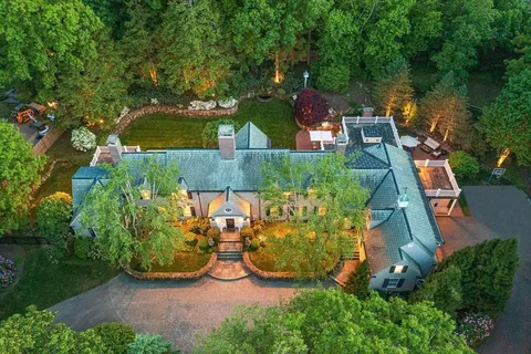 $5,595,000 | 200 Cliff Road, Wellesley, MA 02481