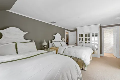 $5,350,000 | 200 Cliff Road, Wellesley, MA 02481