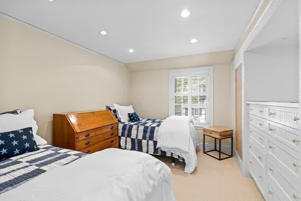 $5,350,000 | 200 Cliff Road, Wellesley, MA 02481