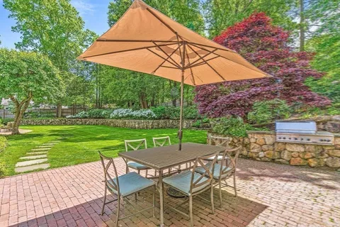 $5,350,000 | 200 Cliff Road, Wellesley, MA 02481