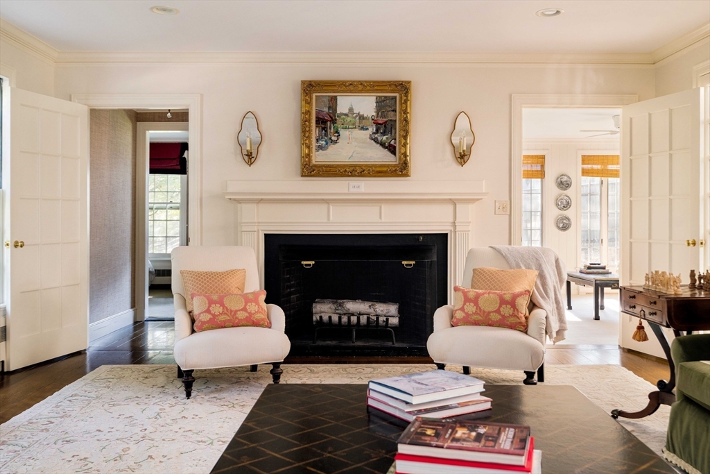 200 Cliff Road Wellesley, MA 02481 - Photo 7 of 41