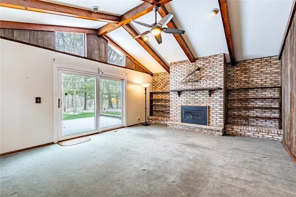 $219,900 | 40 Carlsam Circle East, Irondequoit, NY 14609