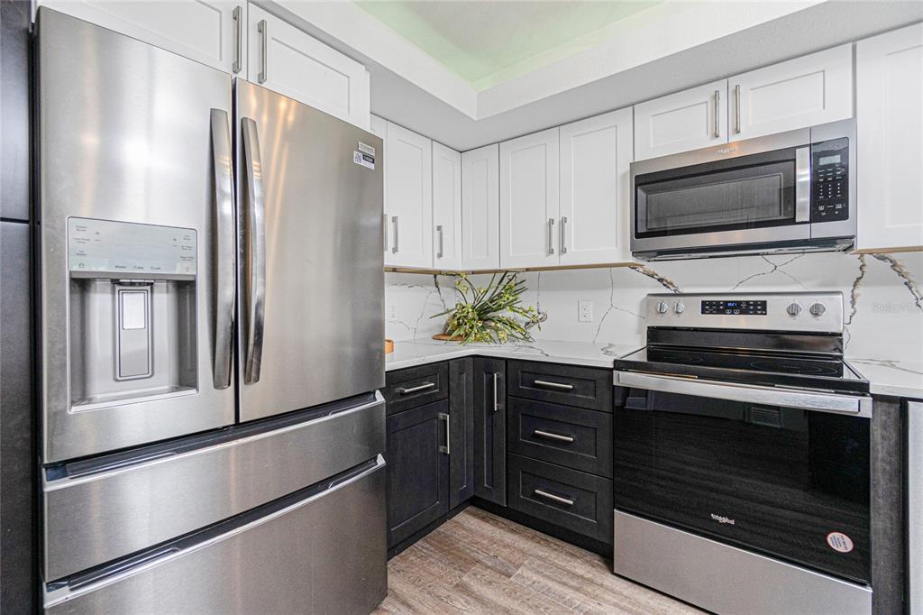 2255 North Beach Road, Unit 12 Englewood, FL 34223 - Photo 12 of 49