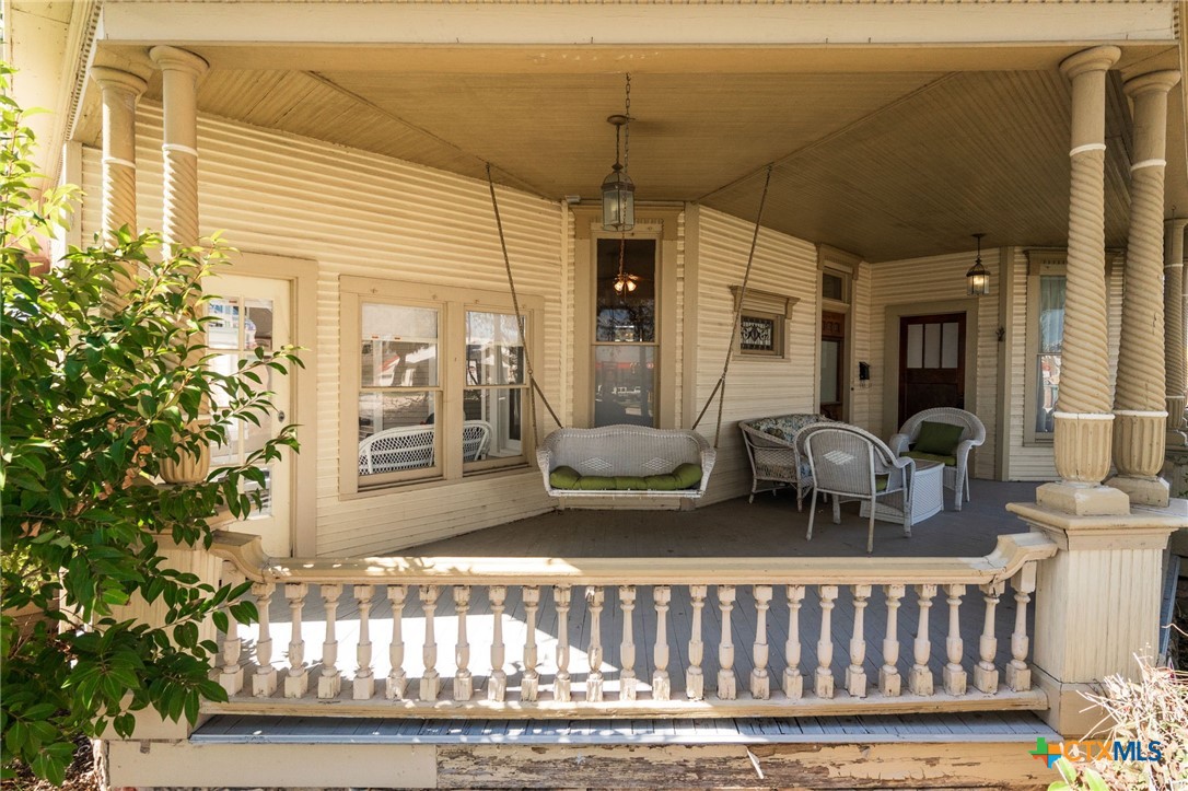 606 South Key Avenue Lampasas, TX 76550 - Photo 13 of 46