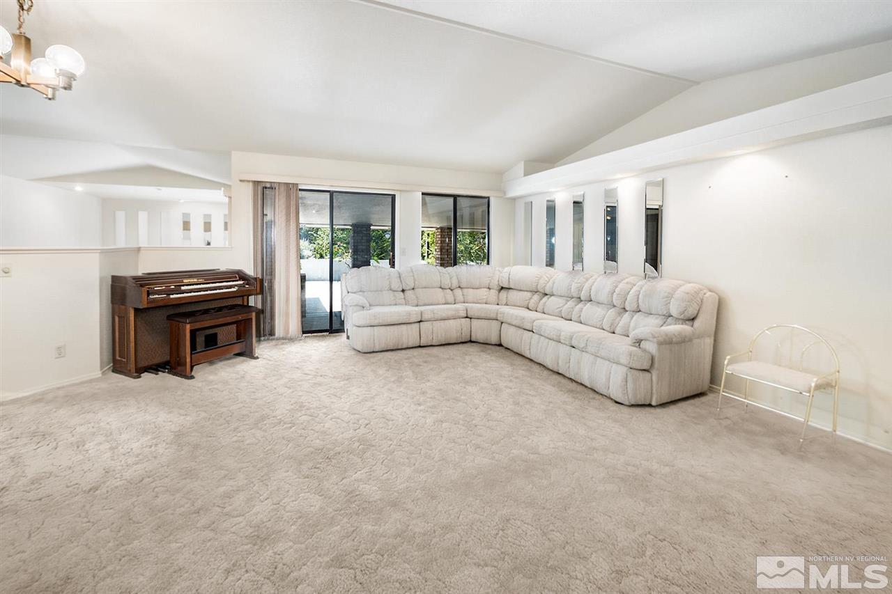 5380 Coit Drive Reno, NV 89523 - Photo 4 of 28 Photo 4