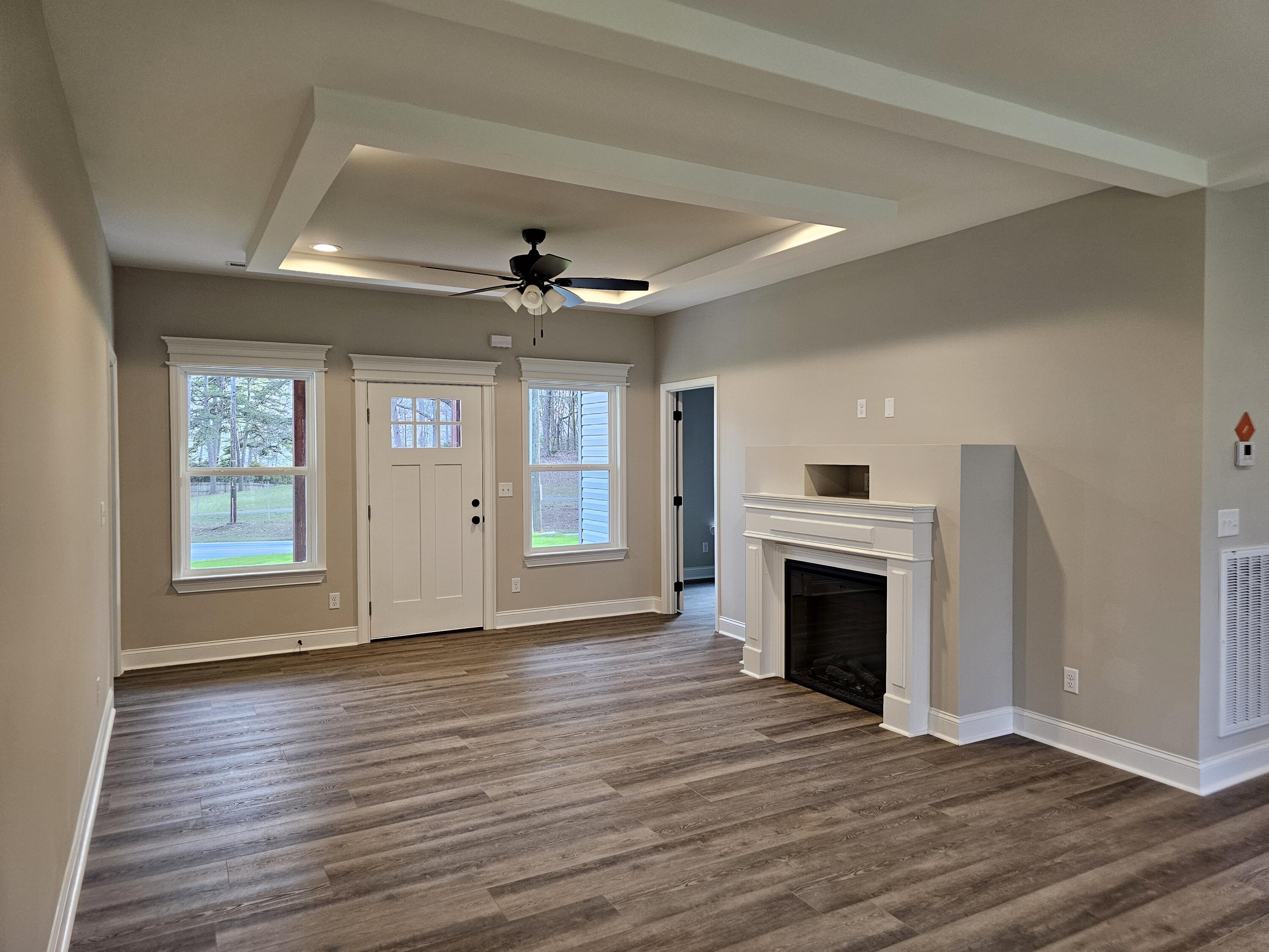 18 Spring Lake Road Rossville, GA 30741 - Photo 6 of 28 20240316_183246