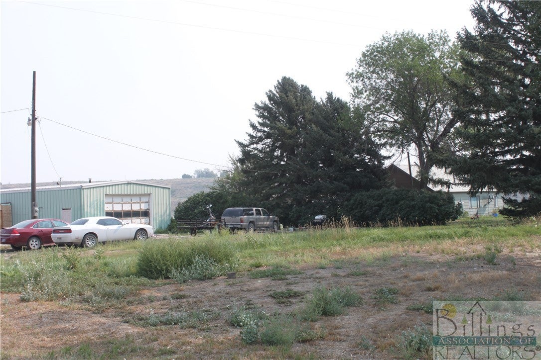 8-acres East Pryor Road Edgar, MT 59026 - Photo 1 of 1 Gallery Image 1