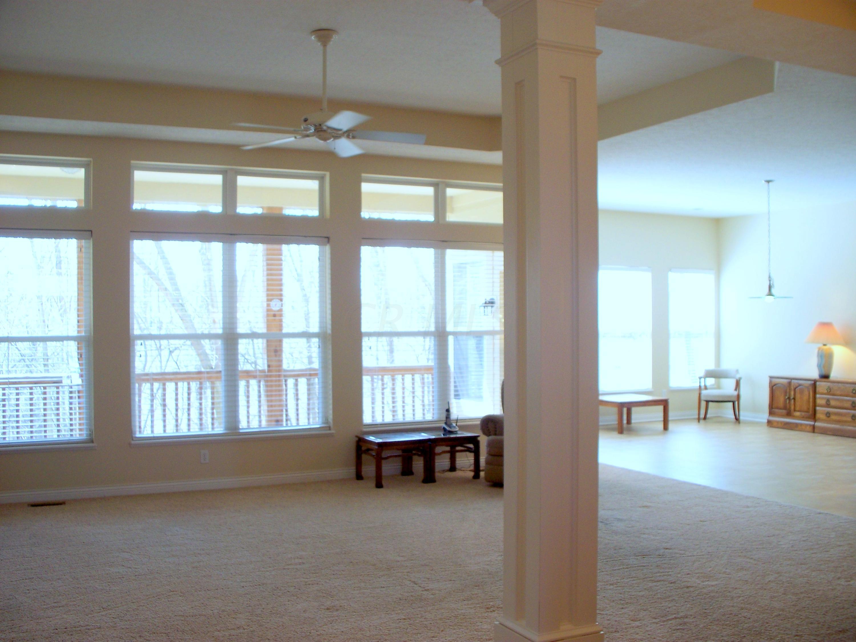 304 Halverston Road Powell, OH 43065 - Photo 4 of 36 Gallery Image 4