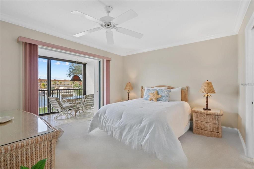 9200 Midnight Pass Road, Unit 28 Sarasota, FL 34242 - Photo 12 of 49