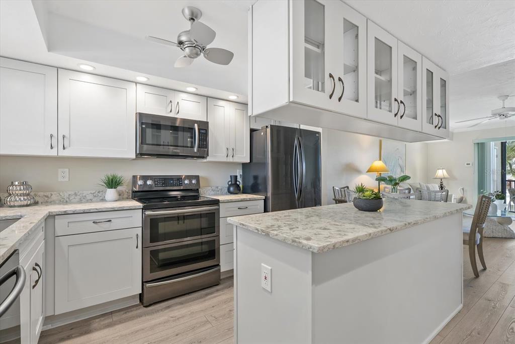 9200 Midnight Pass Road, Unit 28 Sarasota, FL 34242 - Photo 2 of 49