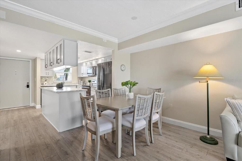 9200 Midnight Pass Road, Unit 28 Sarasota, FL 34242 - Photo 9 of 49