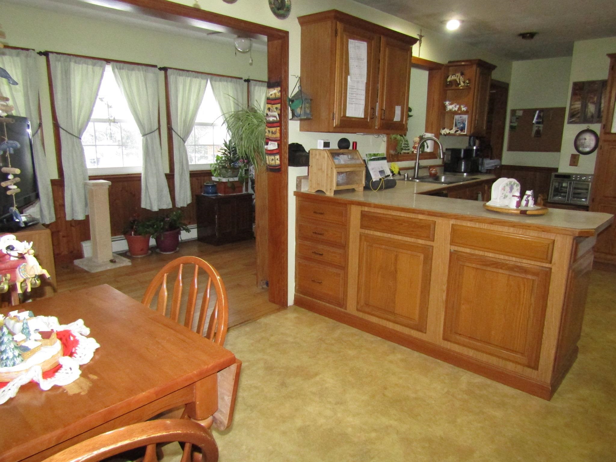 82 Arrowhead Avenue Milton, VT 05468 - Photo 13 of 39