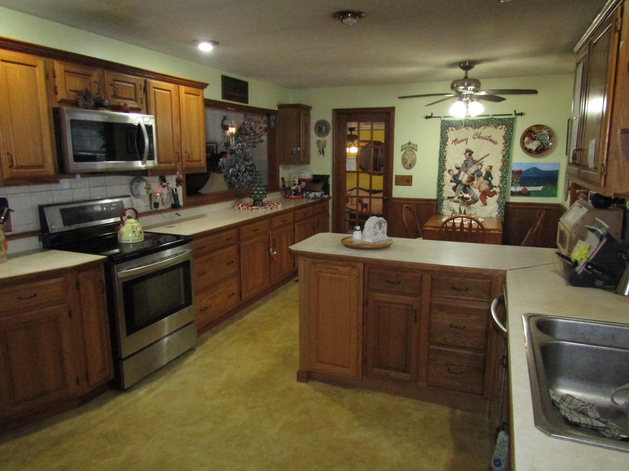 82 Arrowhead Avenue Milton, VT 05468 - Photo 16 of 39