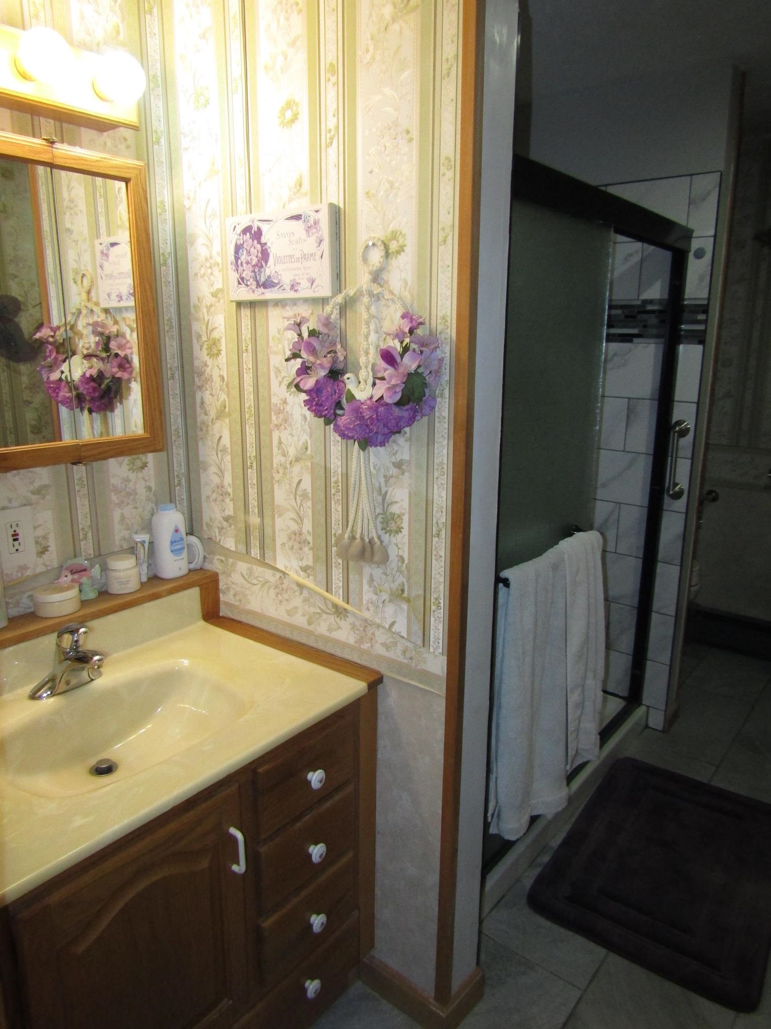 82 Arrowhead Avenue Milton, VT 05468 - Photo 21 of 39