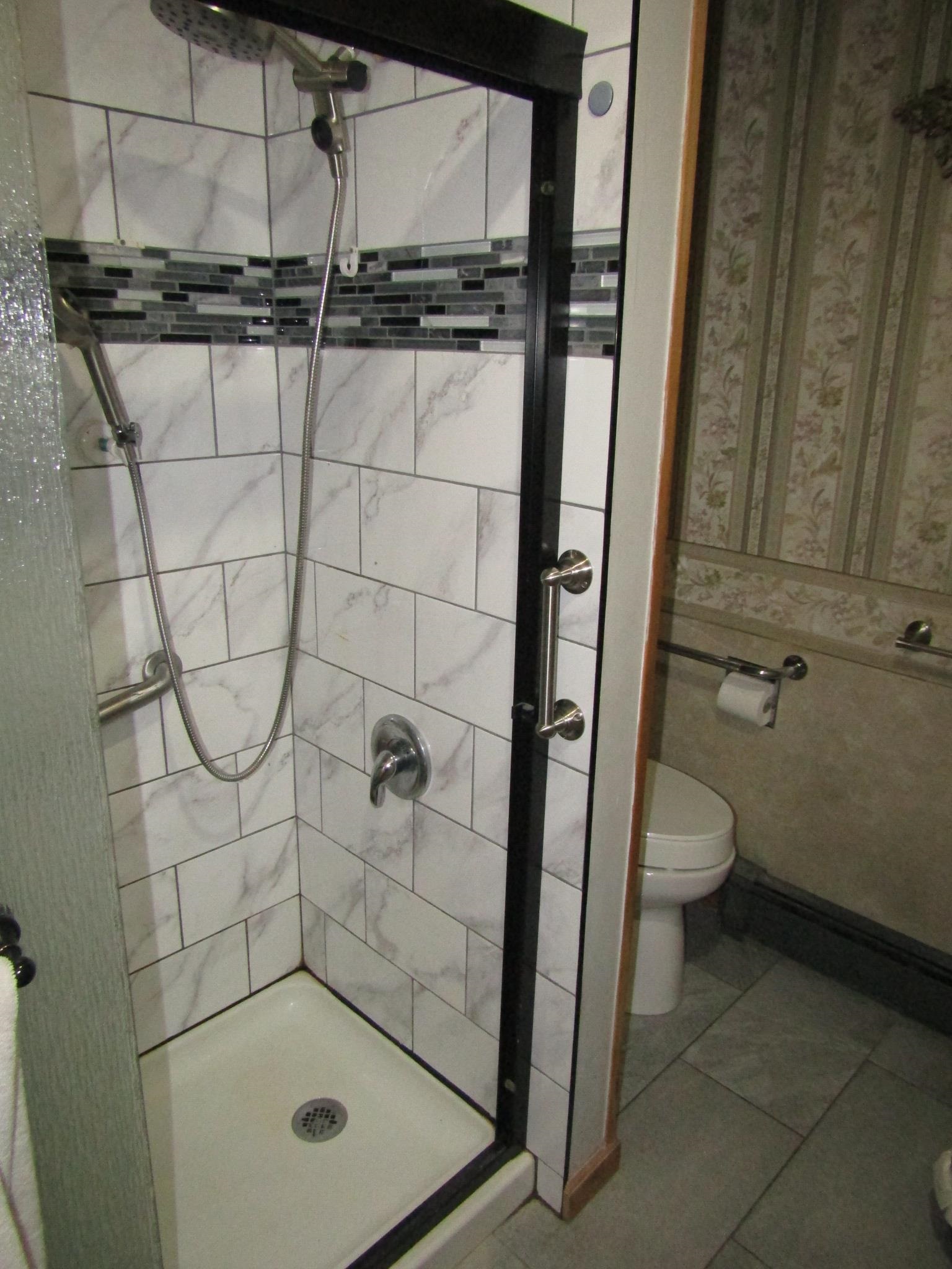 82 Arrowhead Avenue Milton, VT 05468 - Photo 22 of 39