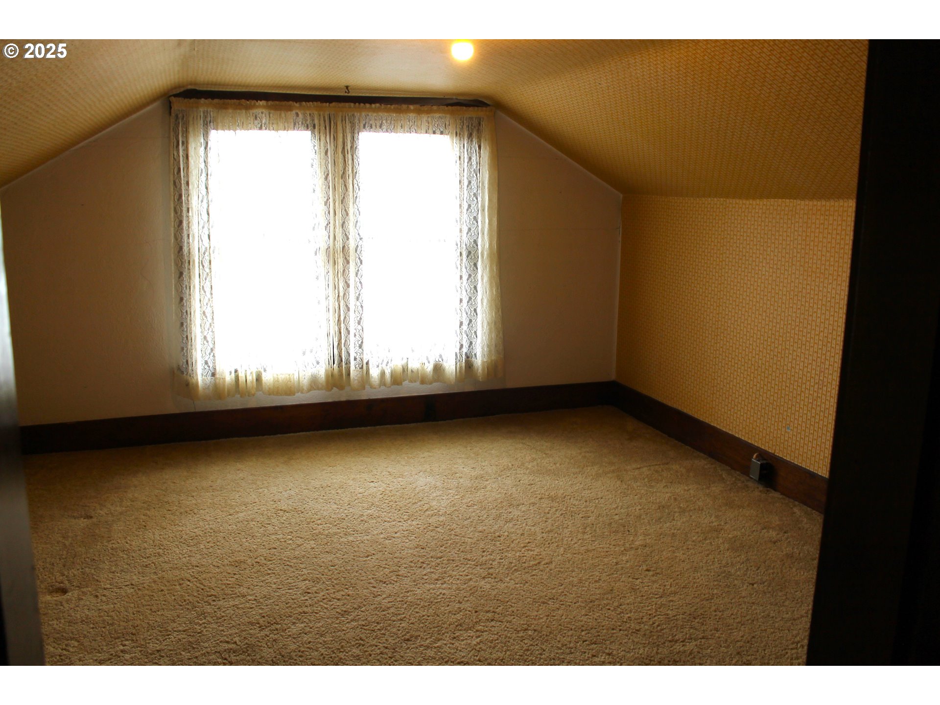 250 Northeast Dayton Street John Day, OR 97845 - Photo 9 of 22