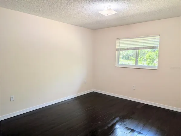 $2,950 | 5539 Wilde Oak Way, Sarasota, FL 34232