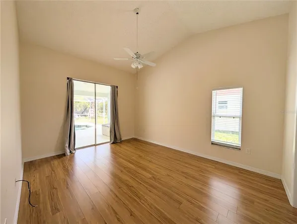 $2,950 | 5539 Wilde Oak Way, Sarasota, FL 34232