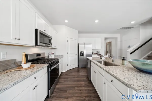 $599,990 | 16907 Barmer Road, Chesterfield, VA 23832