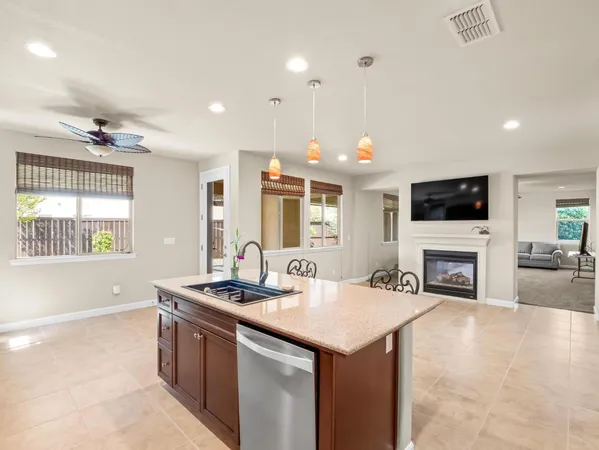 $750,000 | 1178 Blackwood Avenue, Clovis, CA 93619