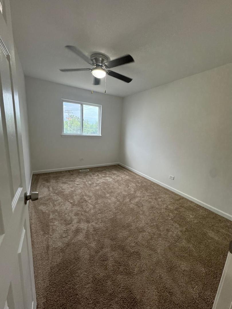 801 Harris Lane Romeoville, IL 60446 - Photo 12 of 17 Gallery Image 12