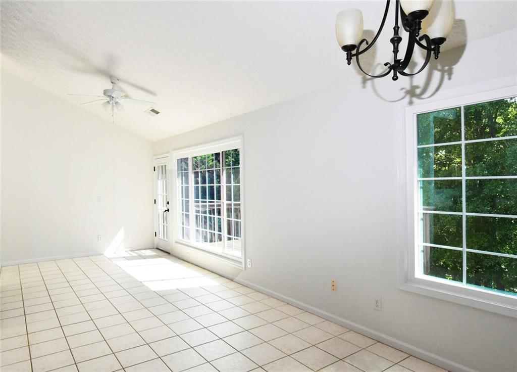 795 Sunset Ridge Lane Southeast Lawrenceville, GA 30045 - Photo 15 of 57